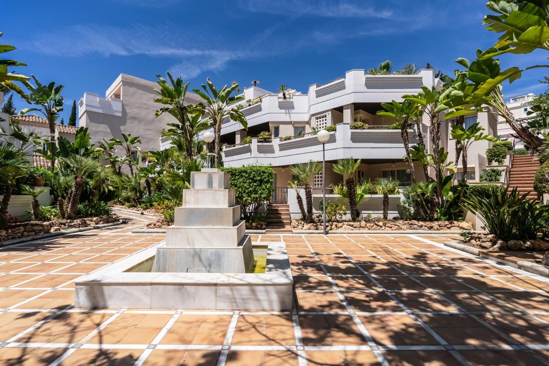 Molo Residences Boutique Apartments & Spa Marbella Exteriör bild