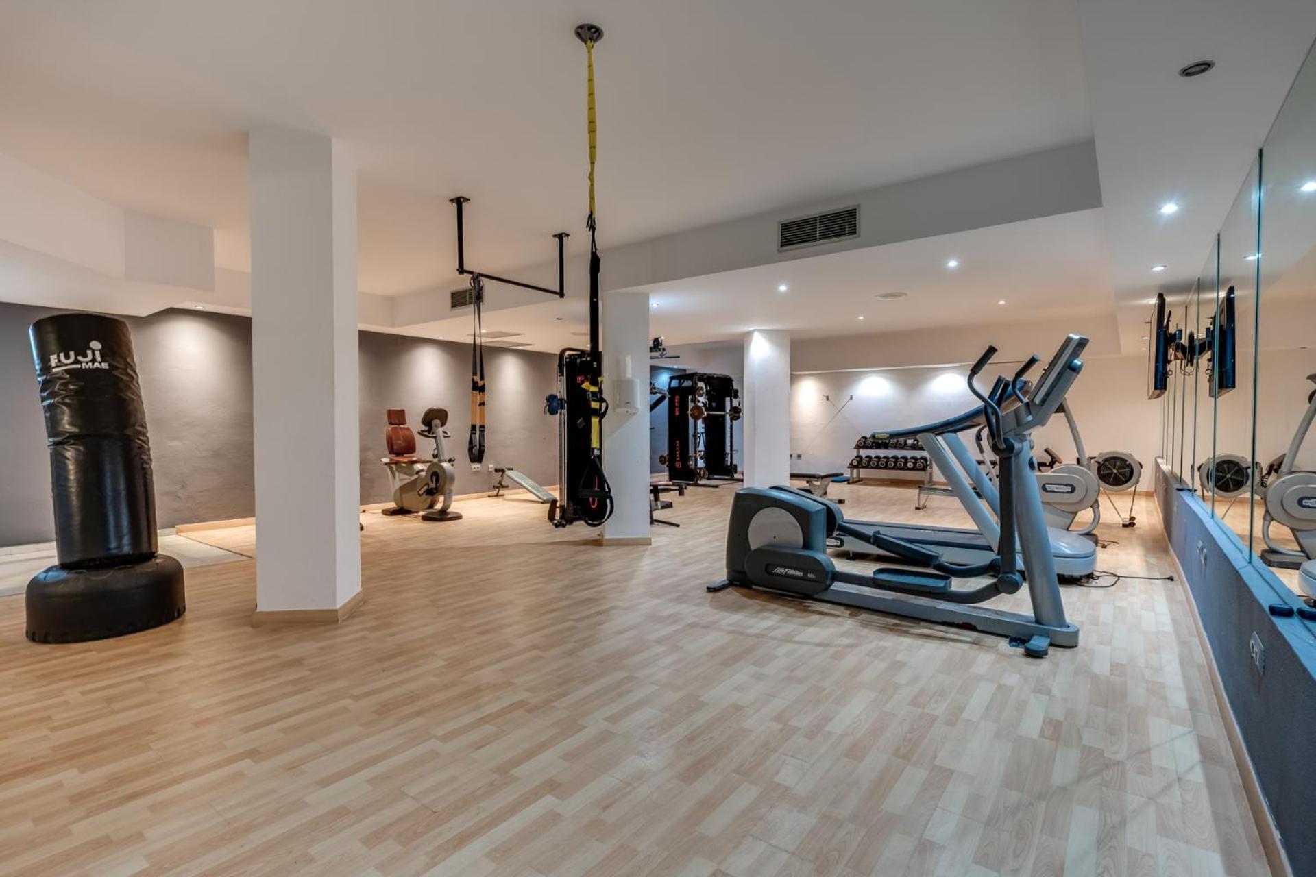 Molo Residences Boutique Apartments & Spa Marbella Exteriör bild