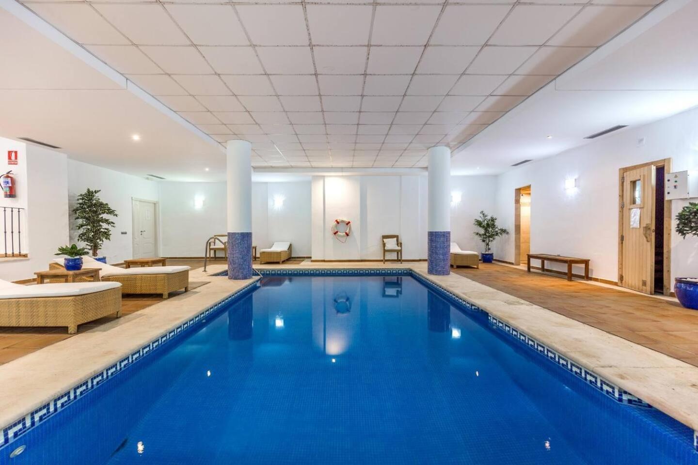 Molo Residences Boutique Apartments & Spa Marbella Exteriör bild
